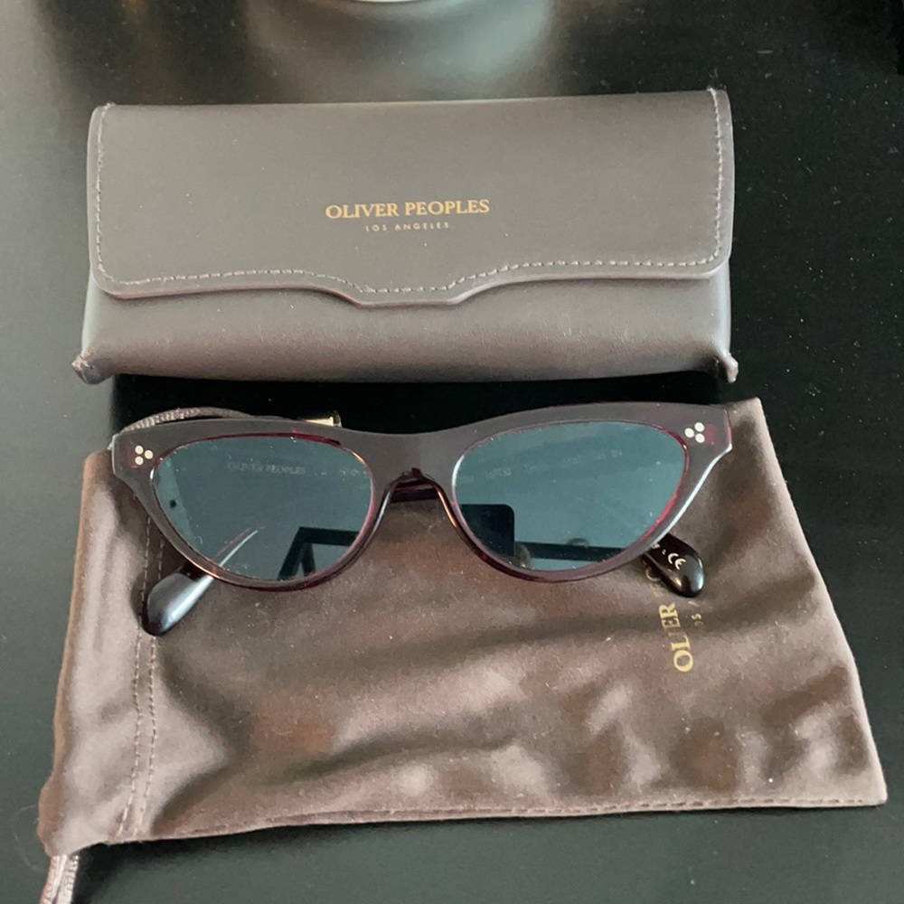 Oliver People’s Zasia sunglasses burgundy. Worn 1x